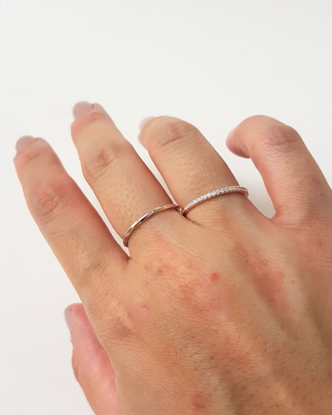 ANEL APARADOR ZIRCÔNIAS E PRATA 925