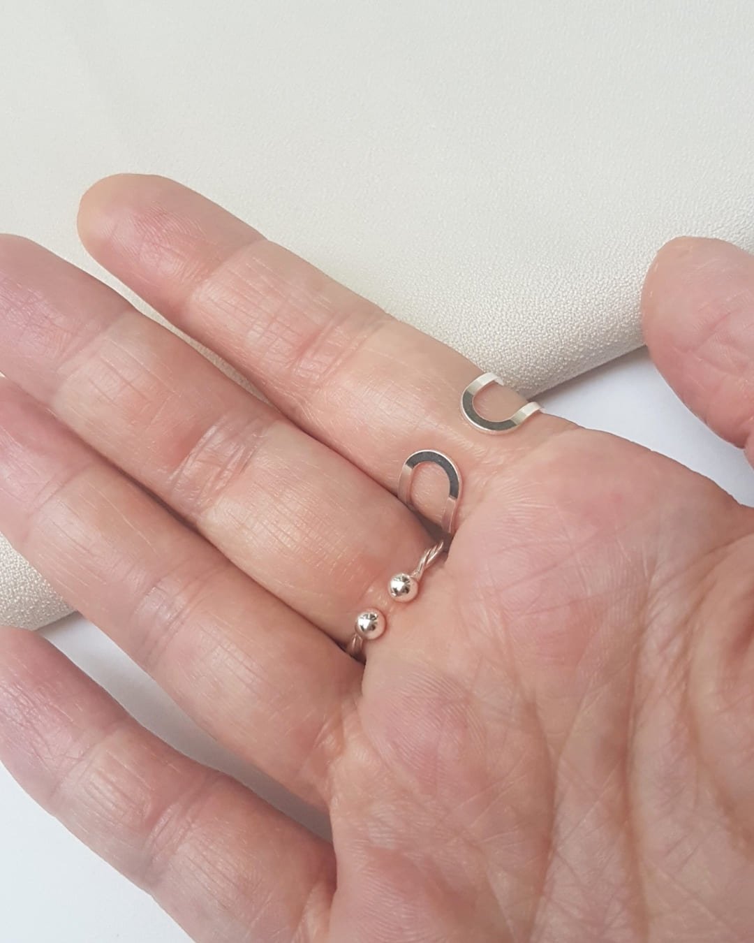 ANEL FIO DUPLO ESPAÇADO AJUSTÁVEL PRATA 925