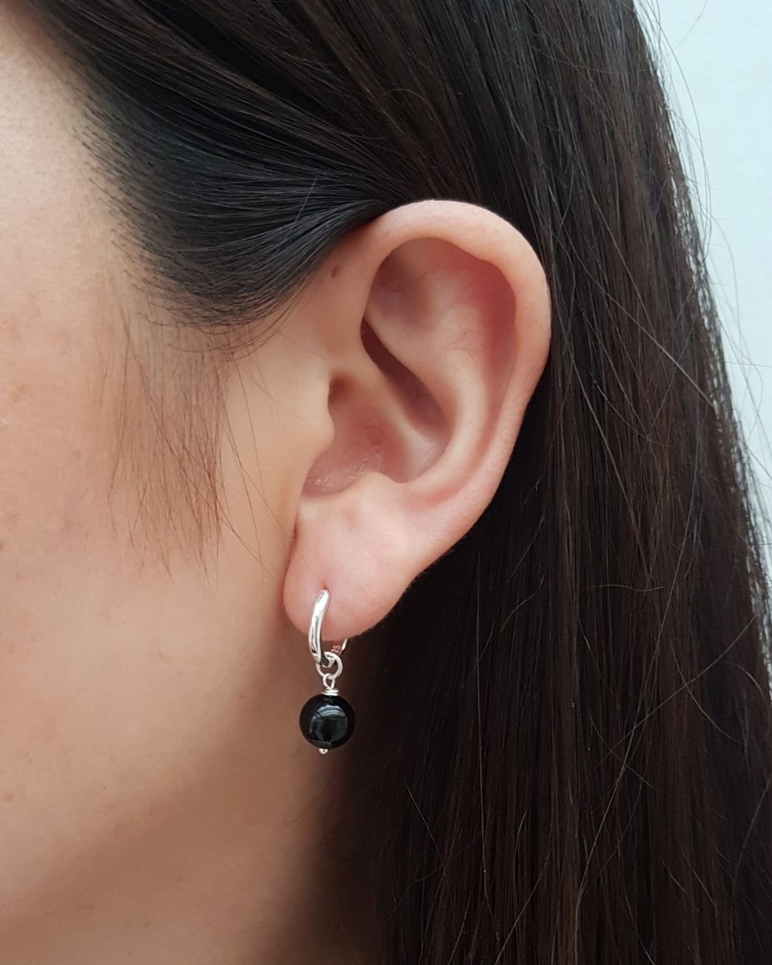 BRINCO ÁGATA NEGRA PEDRA NATURAL ARGOLA CLICK PRATA 925