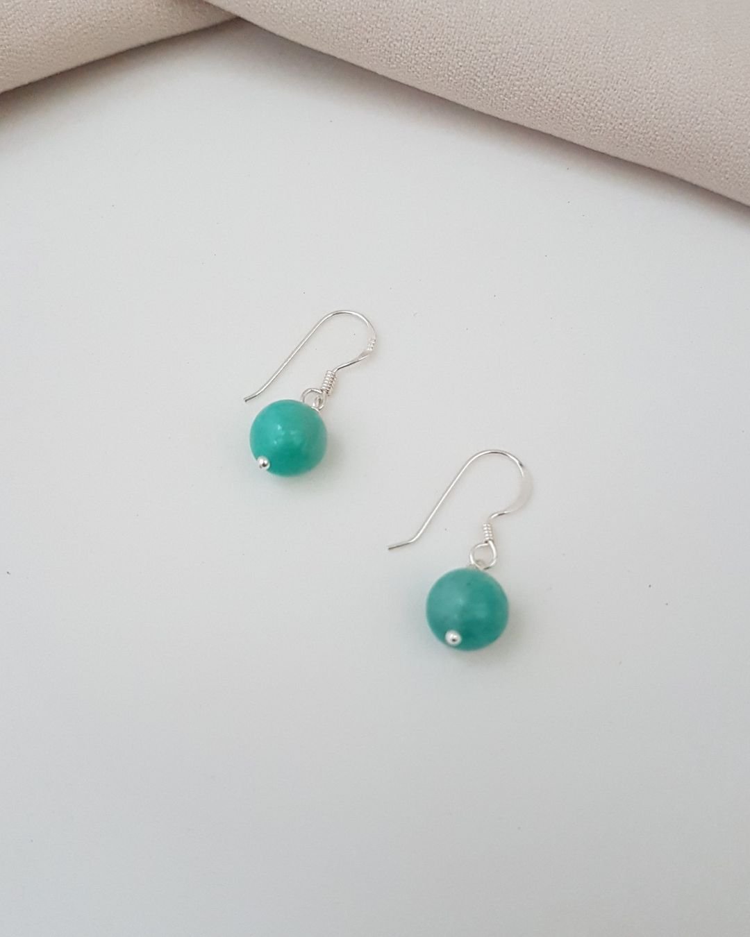 BRINCO AMAZONITA PEDRA NATURAL ANZOL PRATA 925