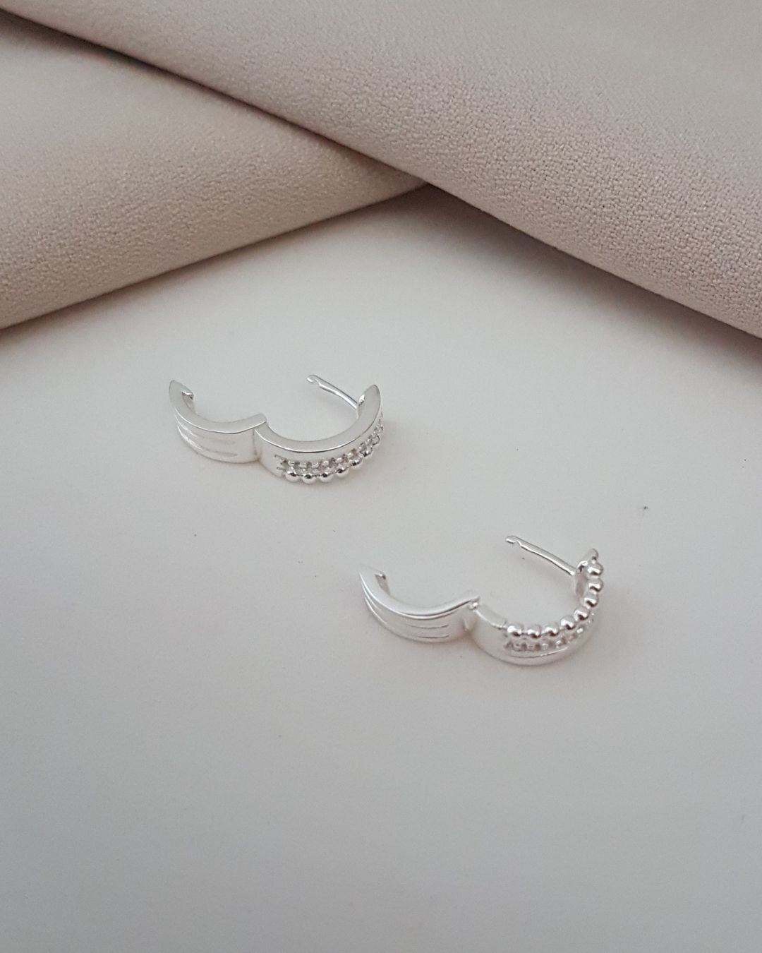 BRINCO ARGOLA CLICK 3 EM 1 LISO ZIRCÔNIAS E BOLINHAS PRATA 925