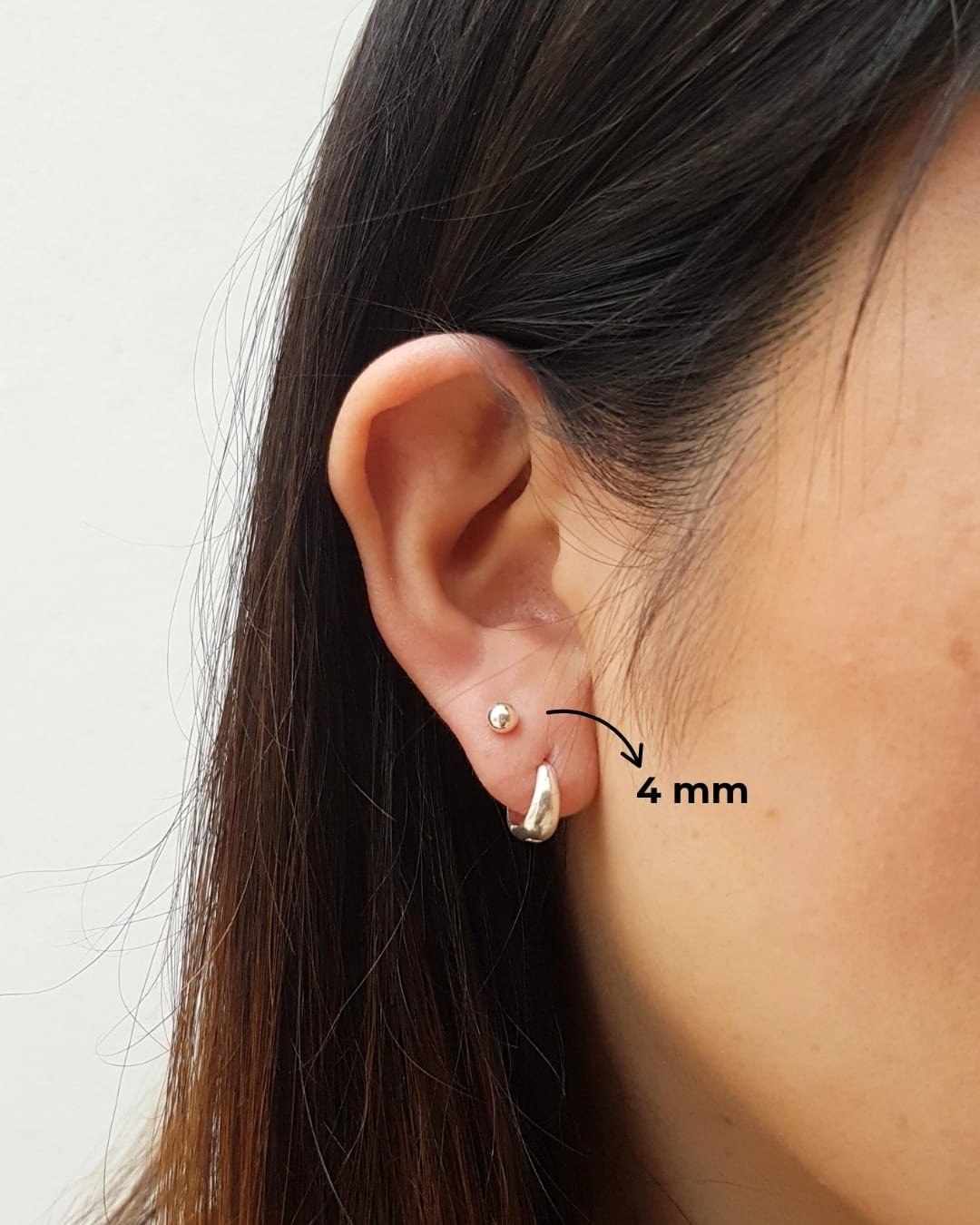 BRINCO BOLINHA LISA DE PRATA 925