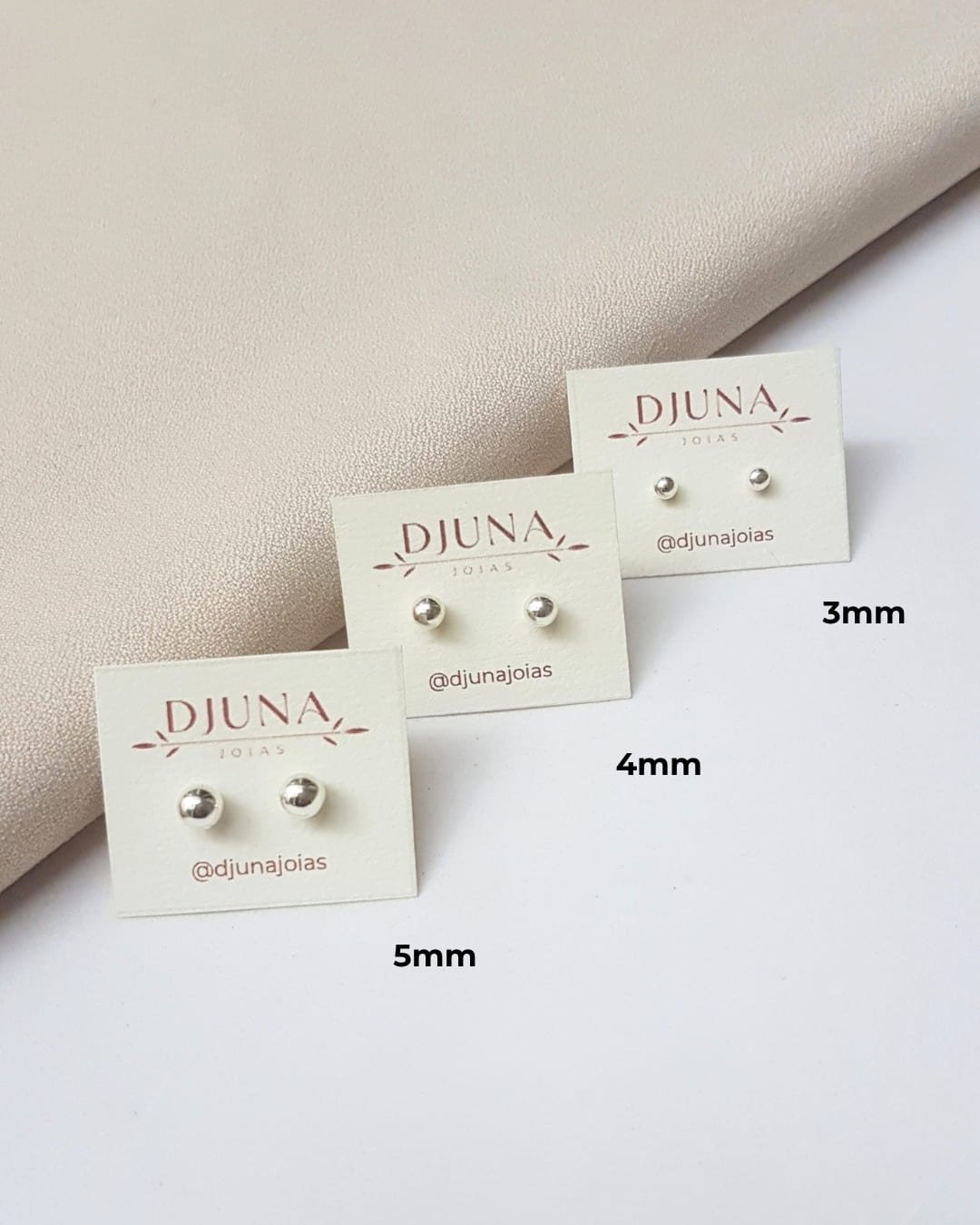 BRINCO BOLINHA LISA DE PRATA 925