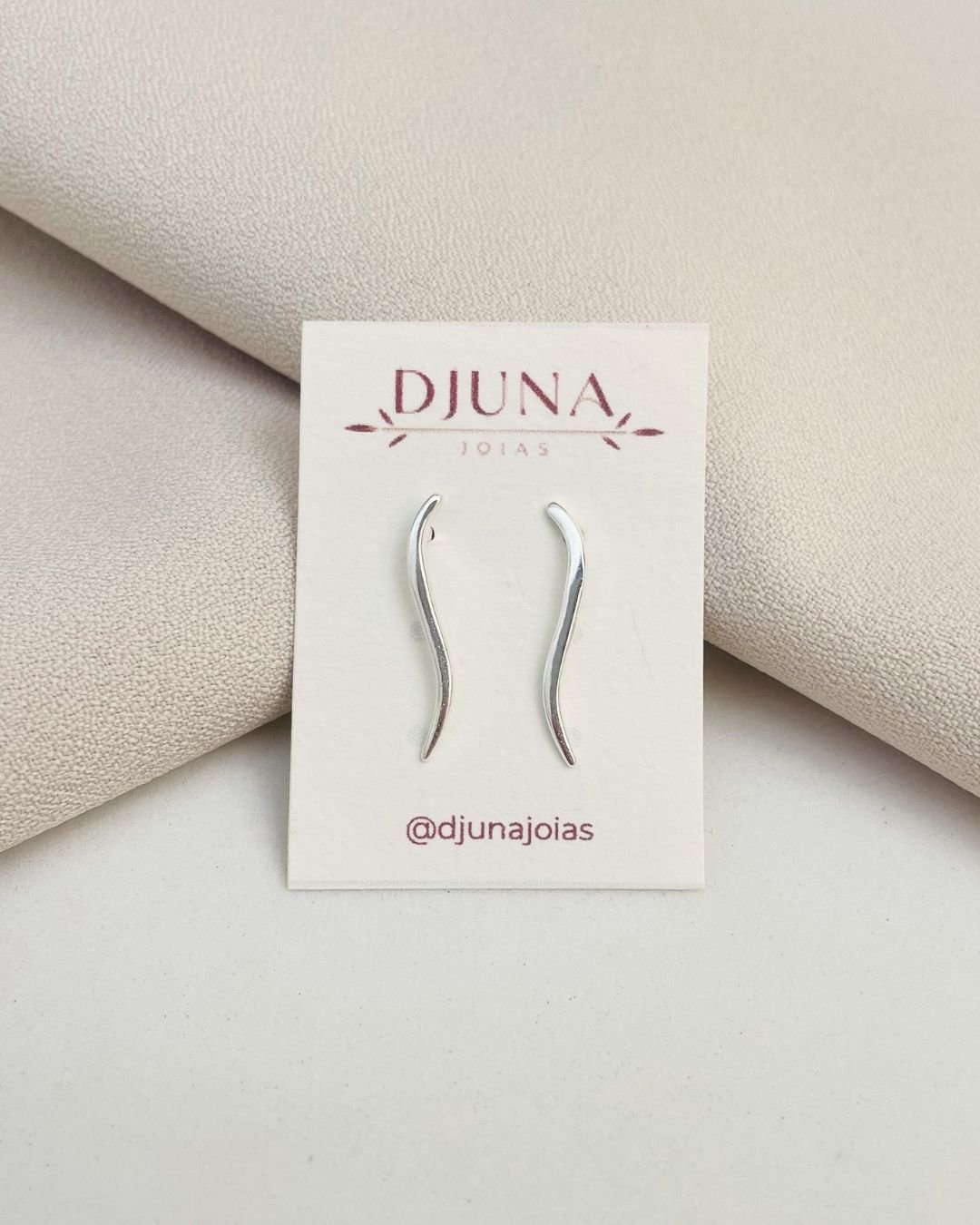 BRINCO EARCUFF FIO ONDULADO LISO PRATA 925