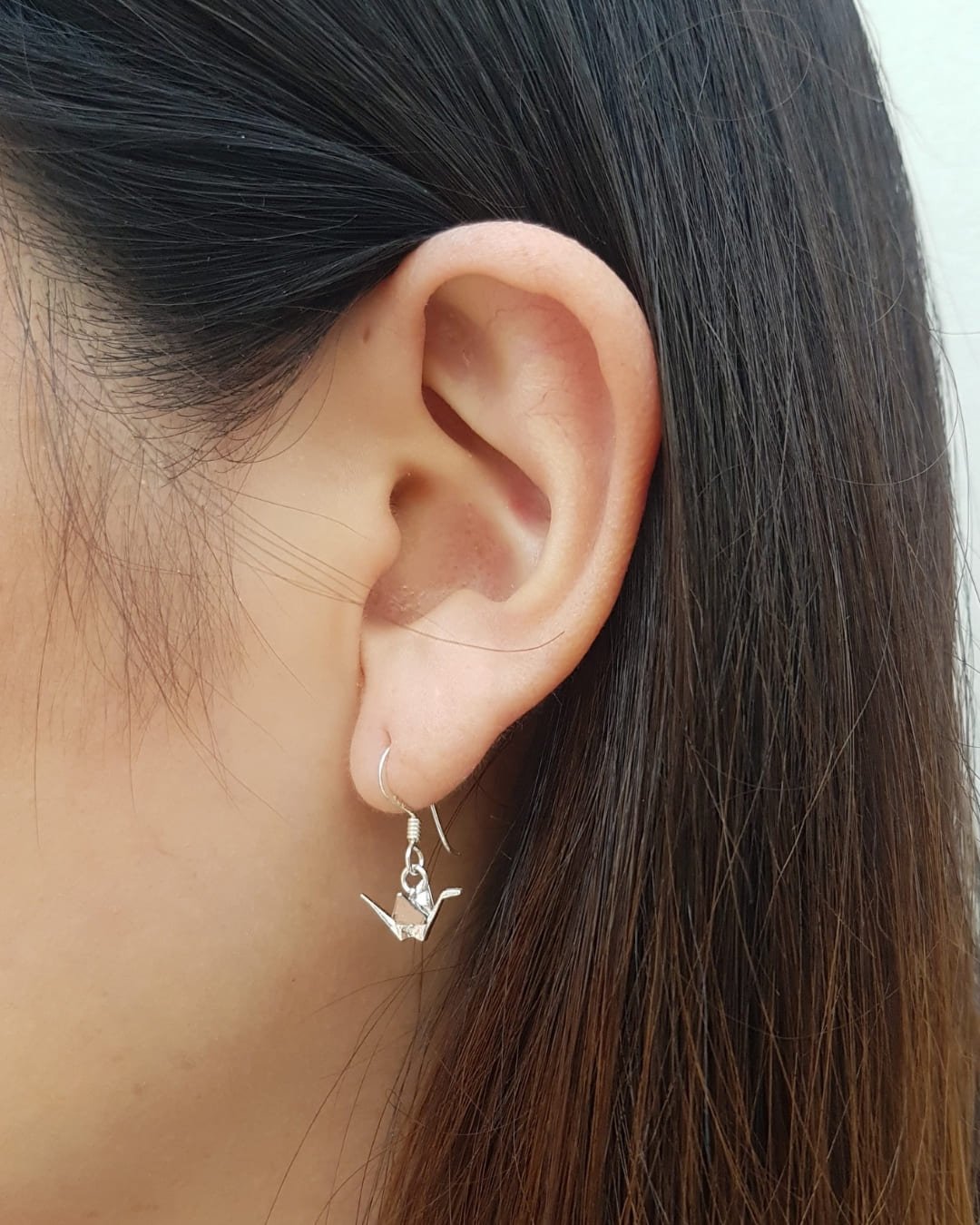 BRINCO PÁSSARO TSURU ANZOL PRATA 925