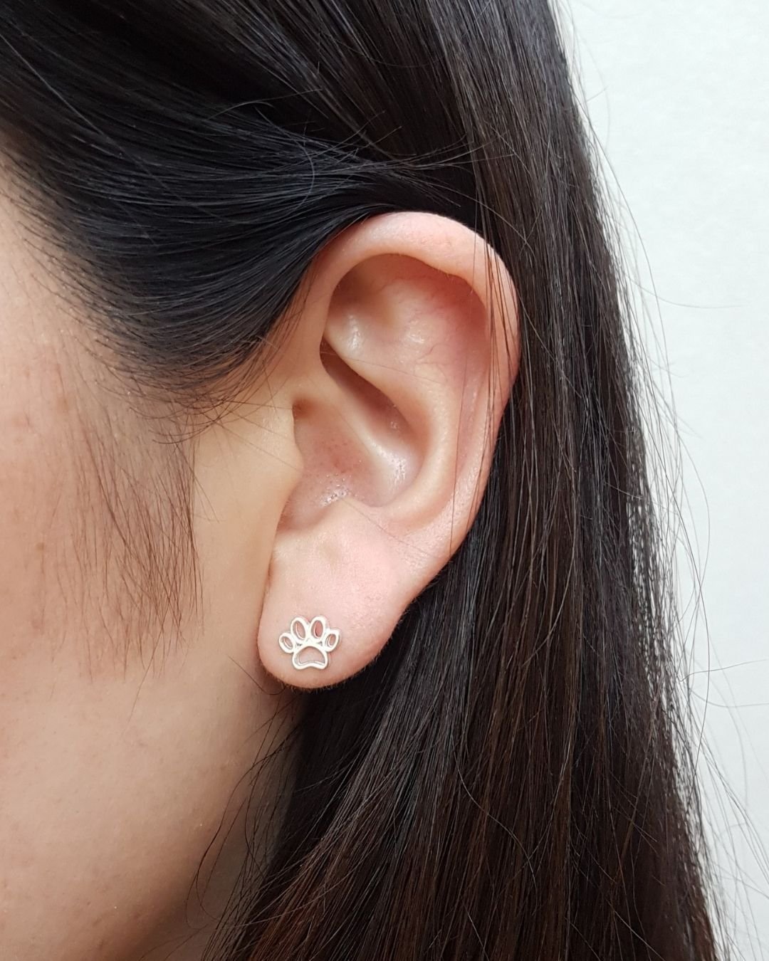 BRINCO PATINHA VAZADA LISA PRATA 925