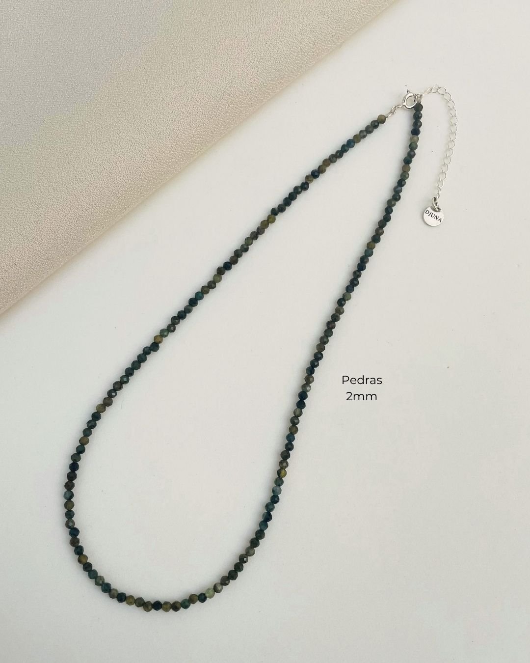 COLAR CHOKER OBSIDIANA PEDRA LAPIDADA 2 MM PRATA 925