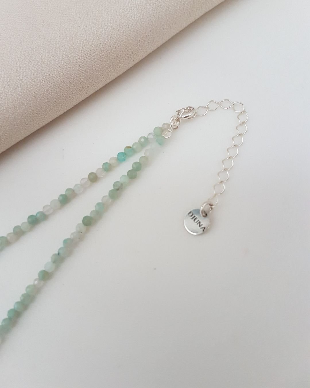 COLAR CHOKER PEDRAS AMAZONITA 2MM