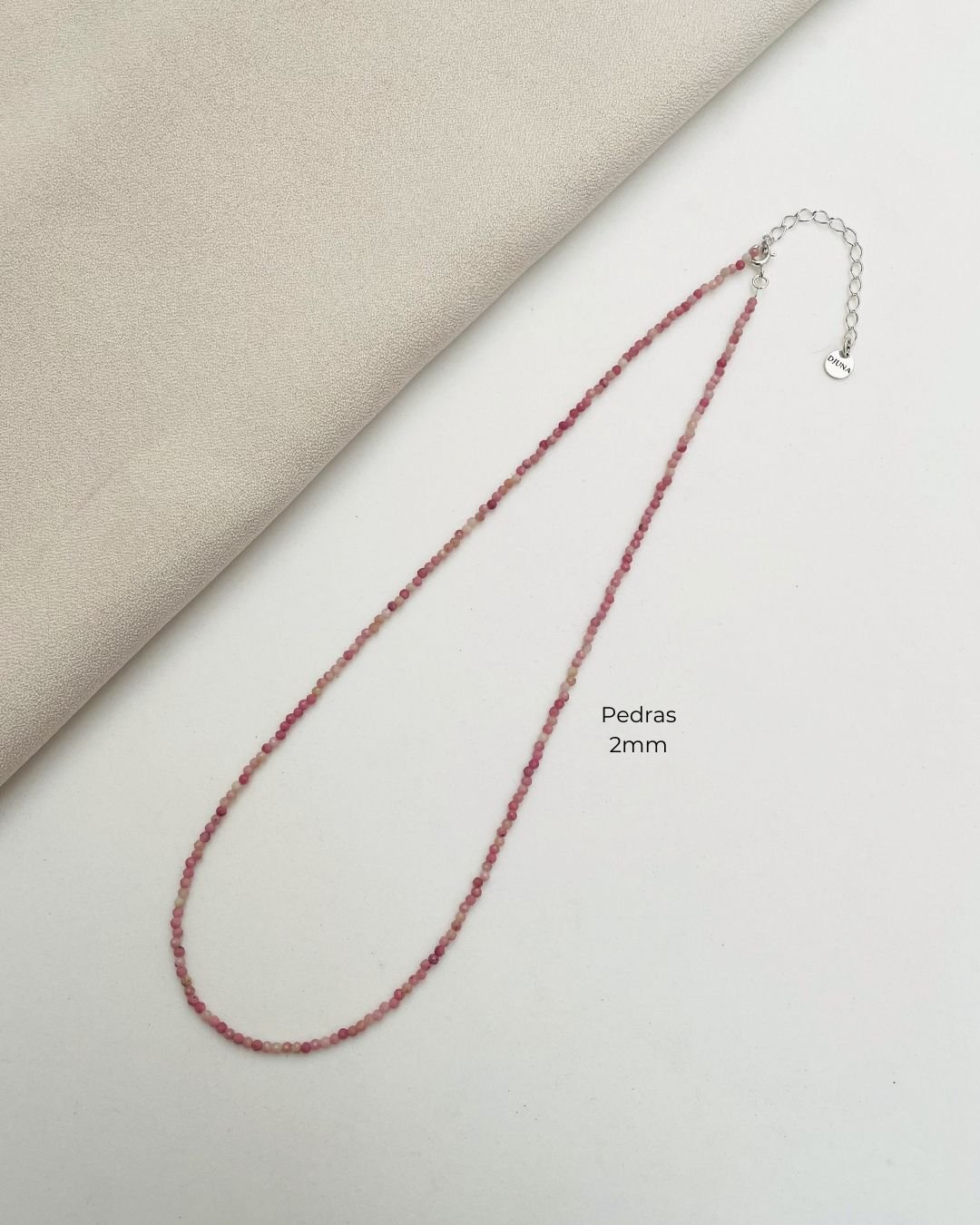 COLAR CHOKER PEDRAS RODONITA LAPIDADAS 2MM
