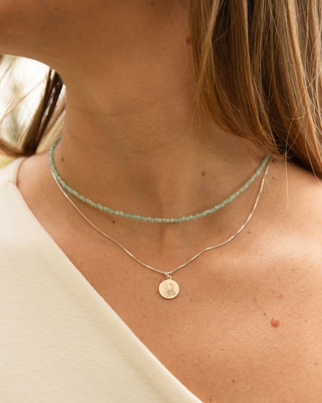 COLAR MEDALHA BE TRUE, BE FREE DE PRATA 925