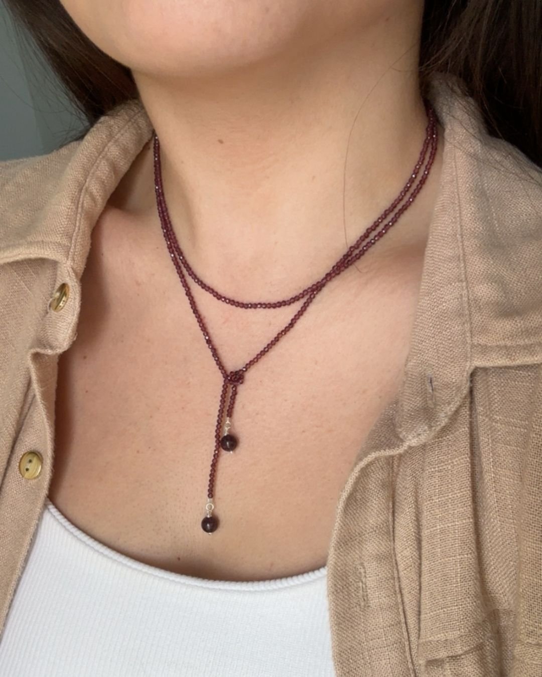 COLAR PASHMINA GRANADA PEDRA NATURAL LAPIDADA 2MM PRATA 925