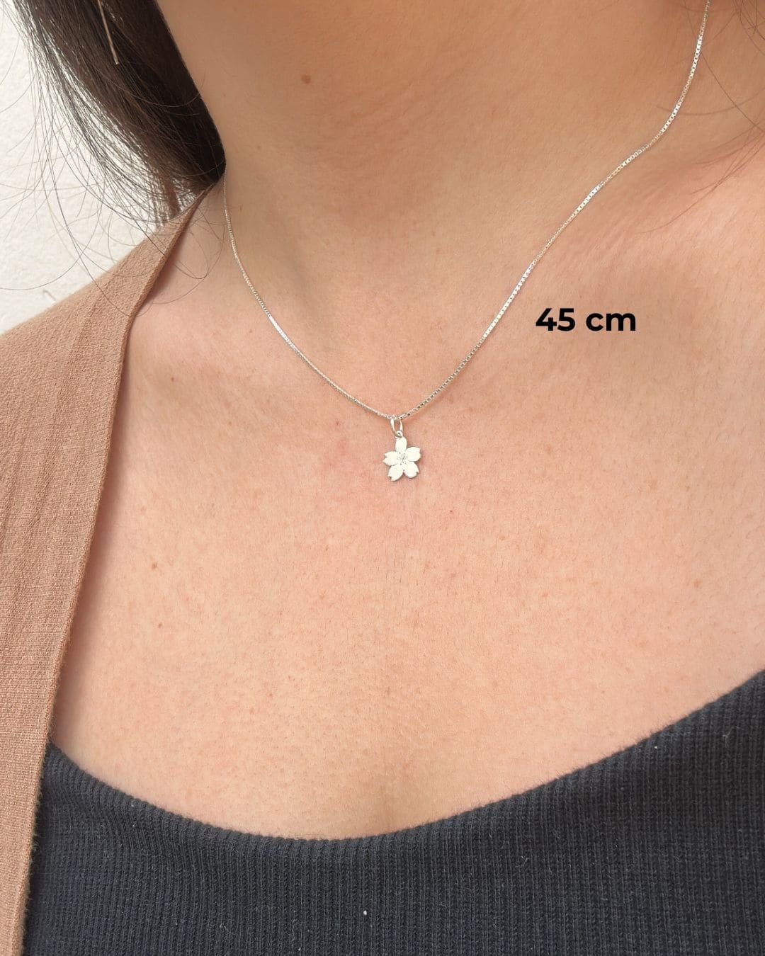 COLAR SAKURA DE PRATA 925
