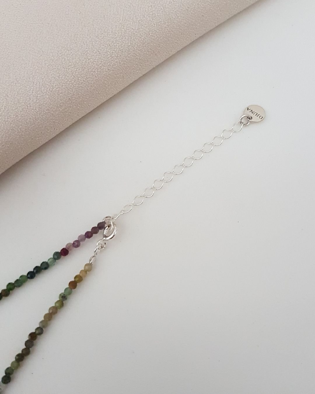 COLAR TURMALINA MELANCIA PEDRAS LAPIDADAS 2MM E PRATA 925