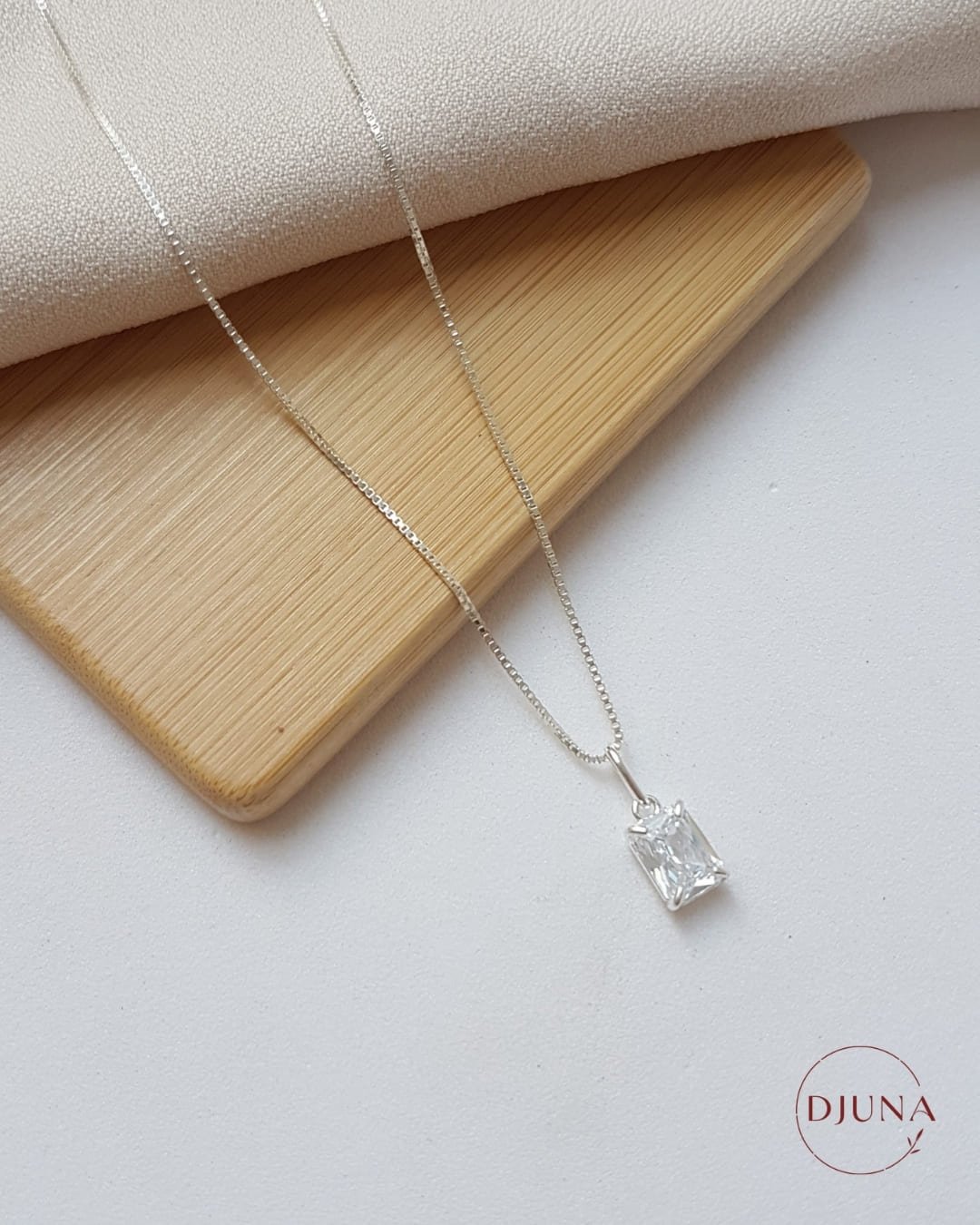 COLAR ZIRCÔNIA QUADRADA DE PRATA 925