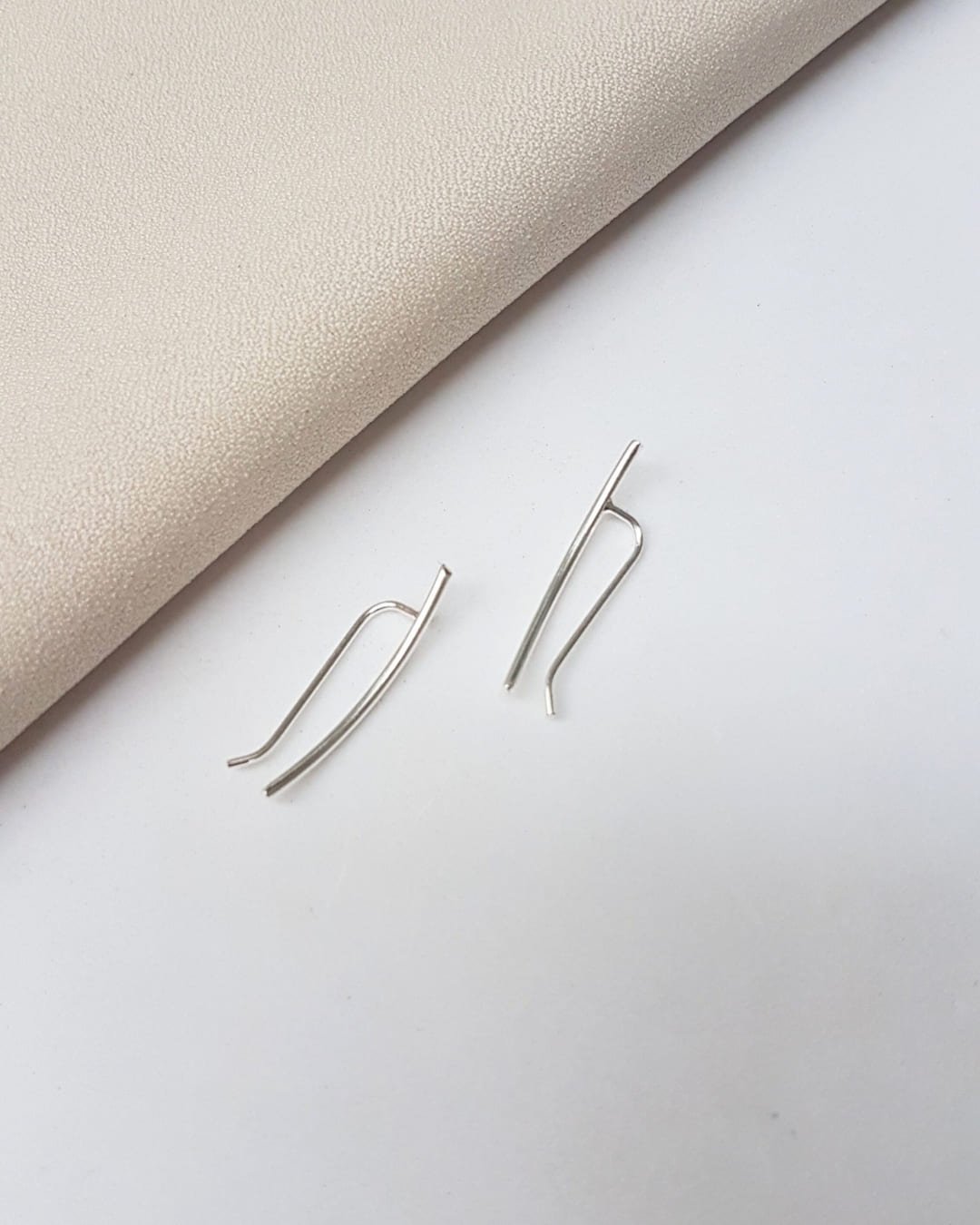 EARCUFF FIO LISO DE PRATA 925