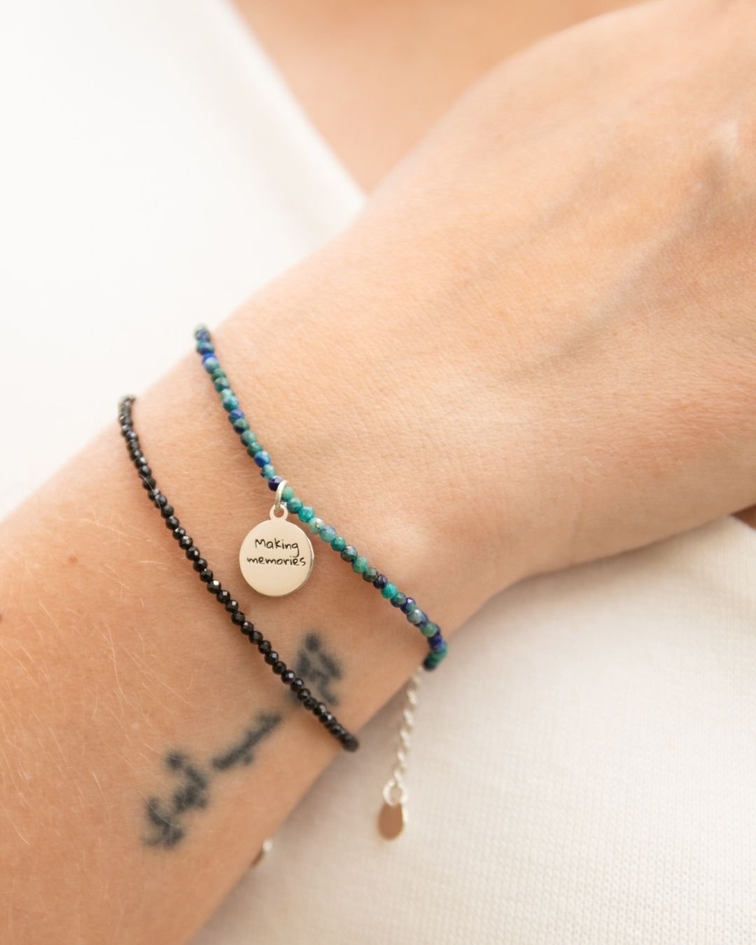 KIT MAKING MEMORIES - BOLSA VERDE SEM ESTAMPA + PULSEIRA + MEDALHA