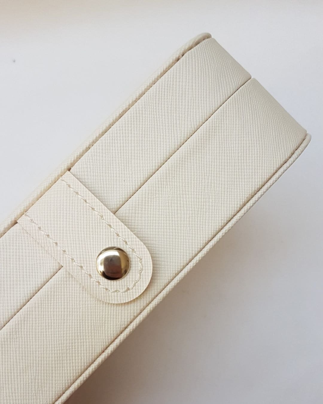 PORTA-JOIAS DE BOLSA SLIM OFF WHITE