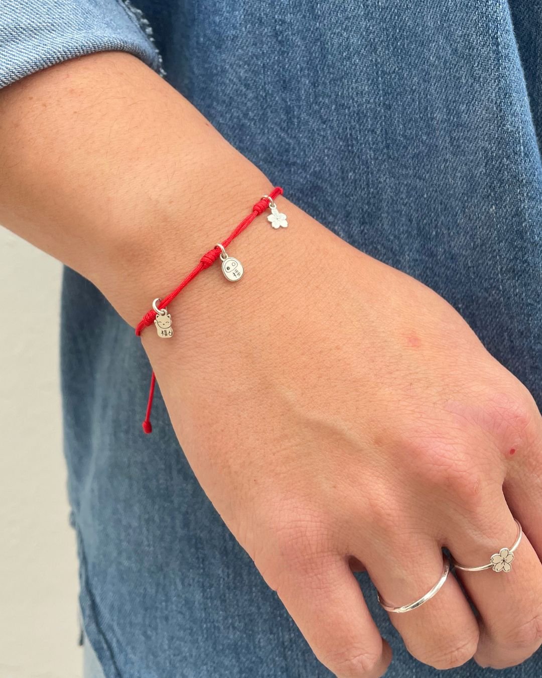 PULSEIRA 7 NÓS PINGENTES PRATA 925 FECHO MACRAMÊ