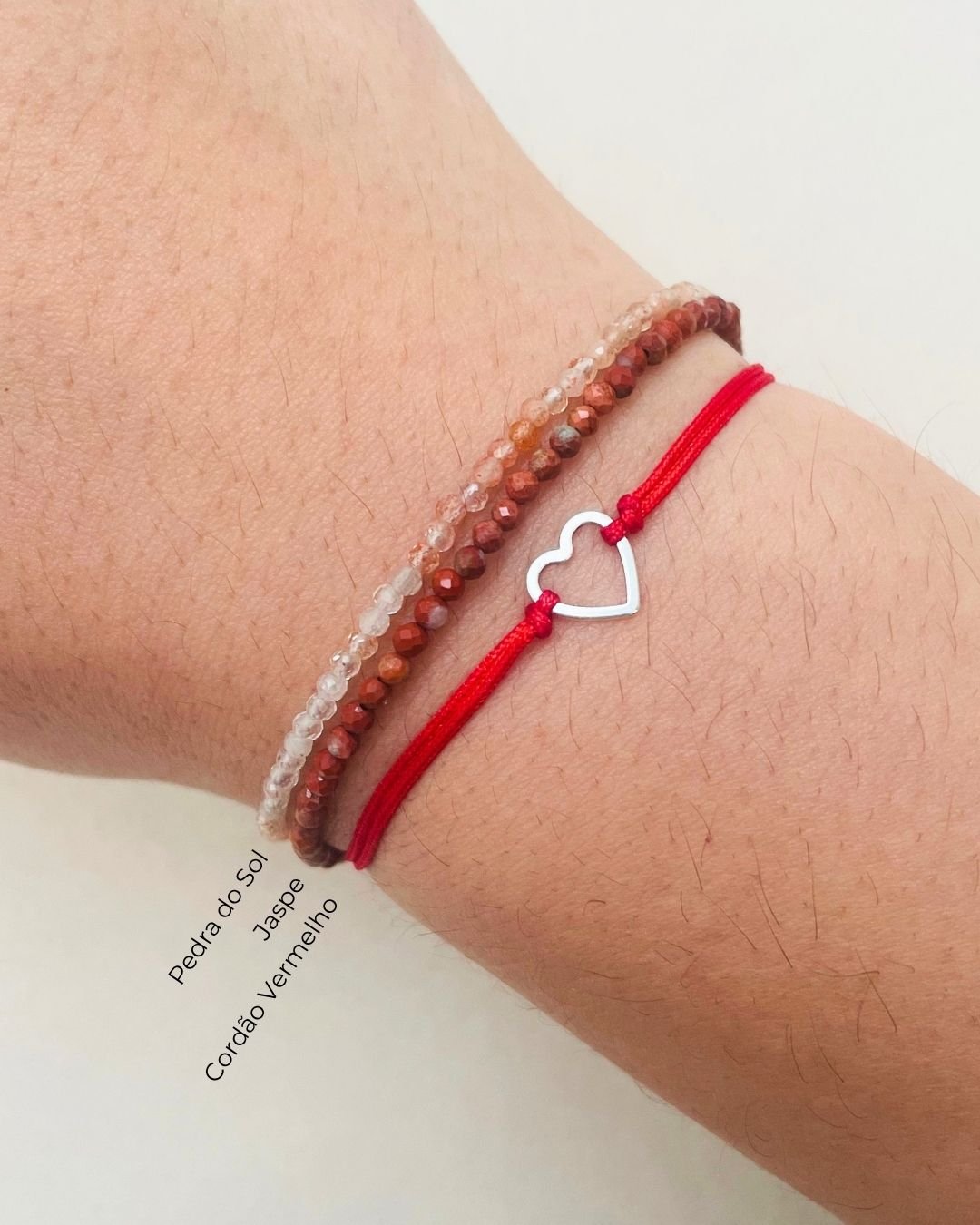 PULSEIRA CORAÇÃO VAZADO CORDÃO VERMELHO E PRATA 925