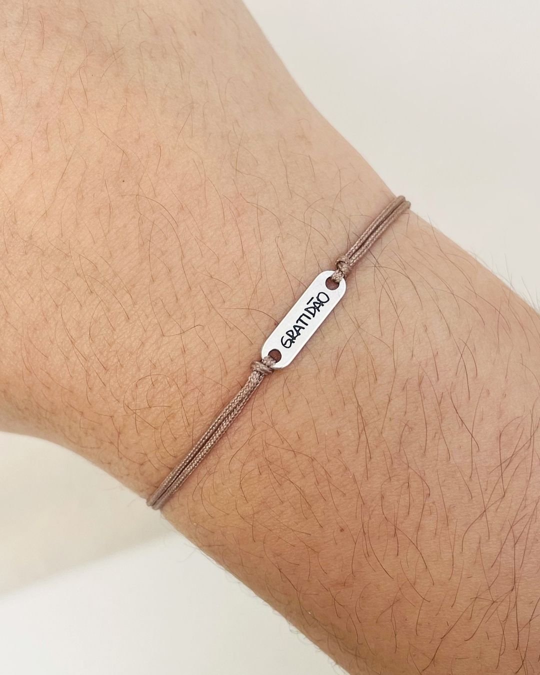 PULSEIRA GRATIDÃO CORDÃO BEGE E PRATA 925