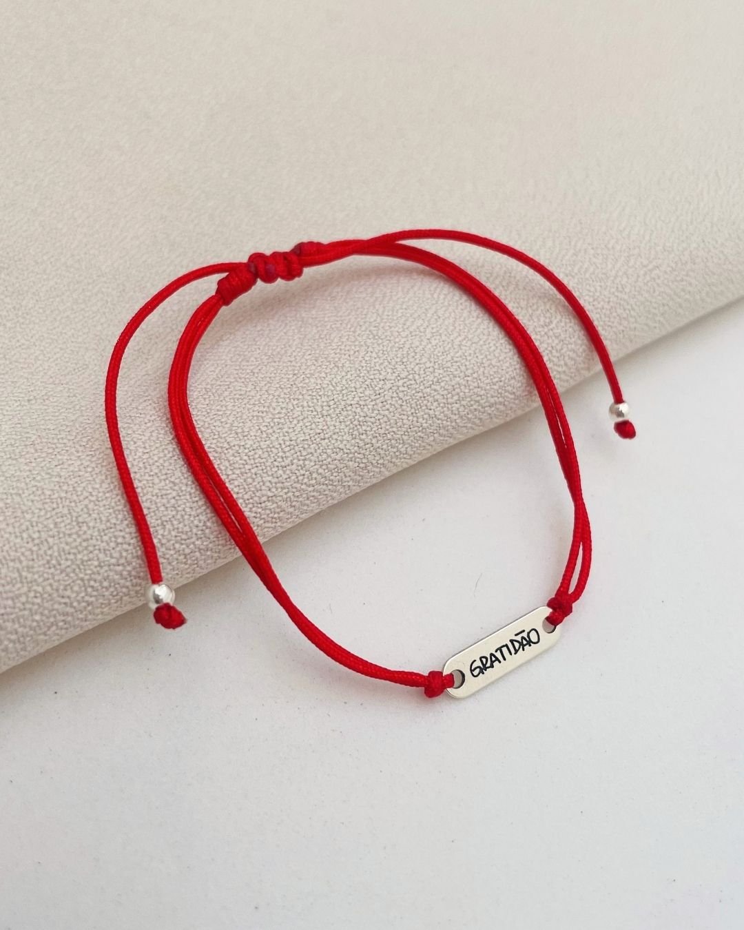 PULSEIRA GRATIDÃO CORDÃO VERMELHO E PRATA 925