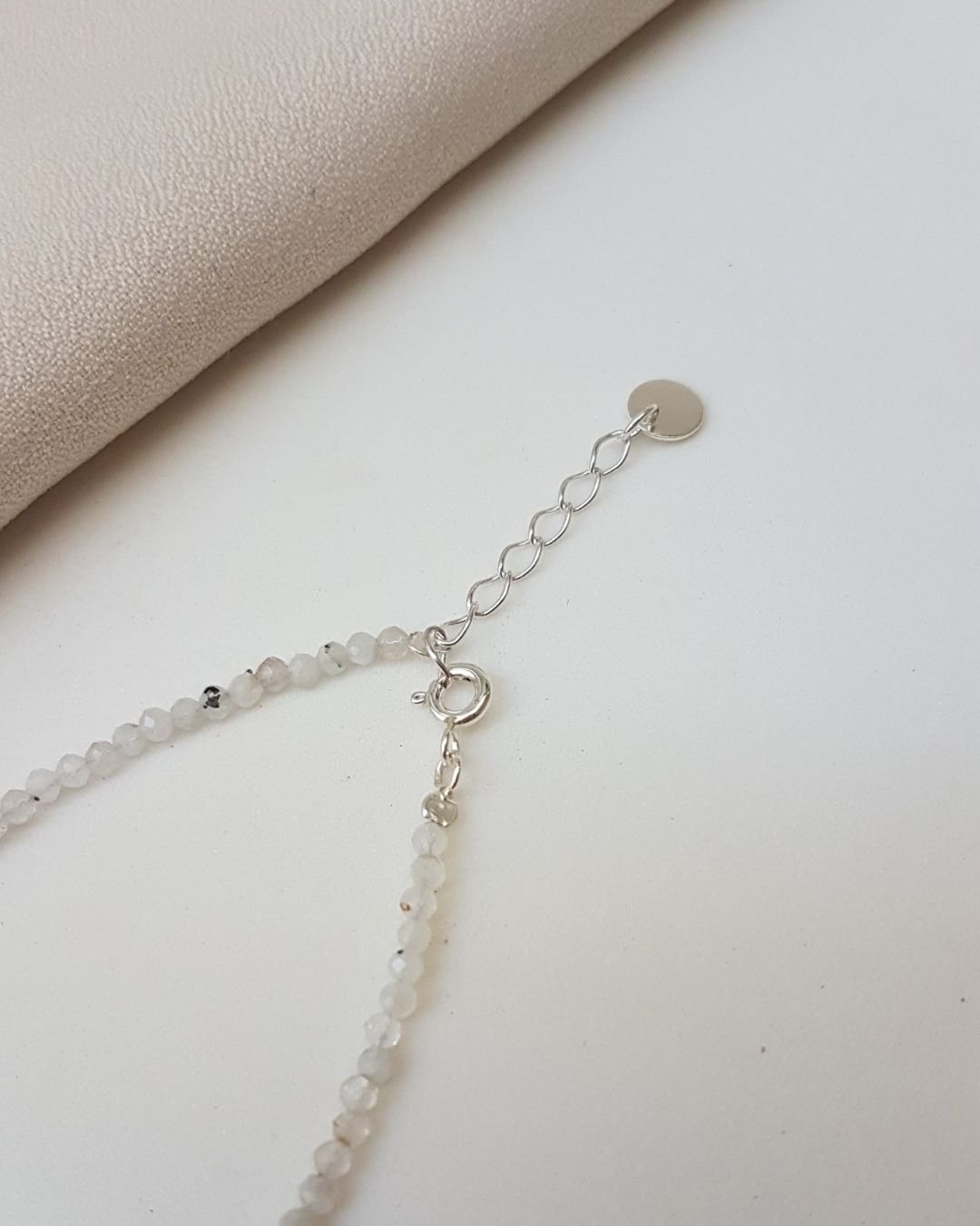 PULSEIRA PEDRA DA LUA LAPIDADA 2 MM