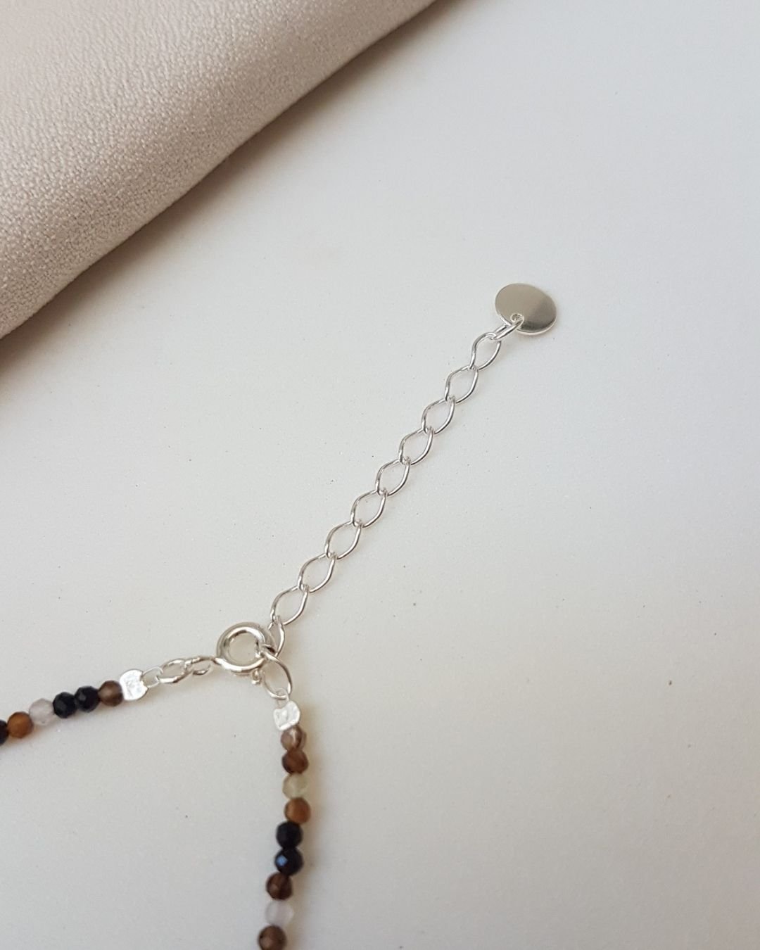 PULSEIRA PEDRAS AGATA NEGRA LAPIDADA 2MM