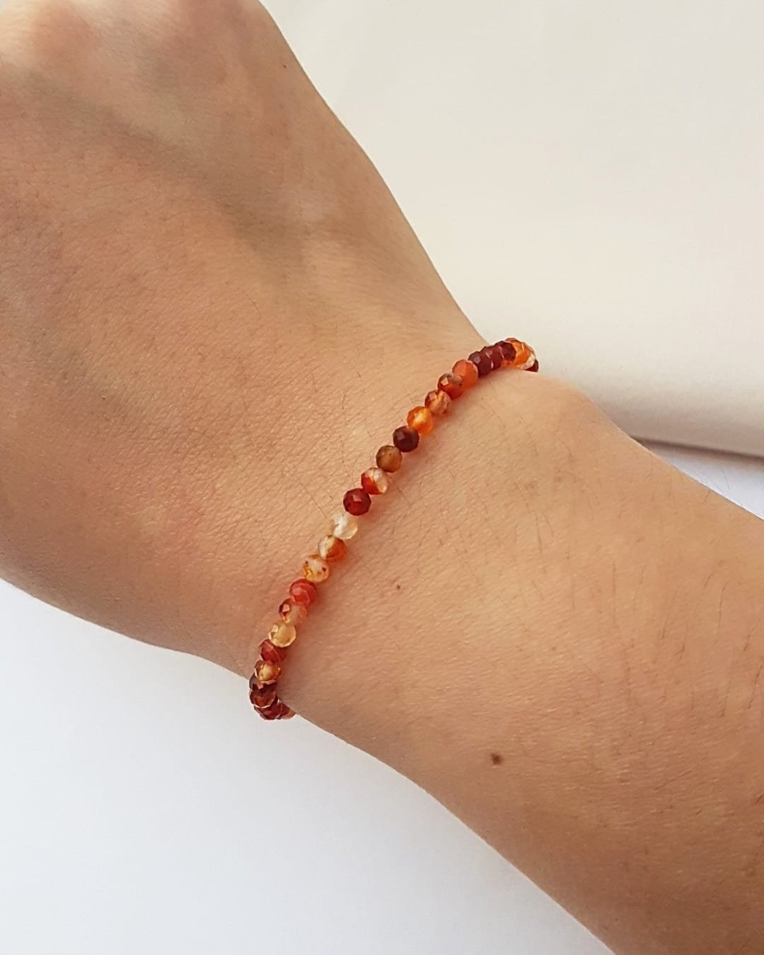PULSEIRA PEDRAS AGATA VERMELHA LAPIDADA 3MM
