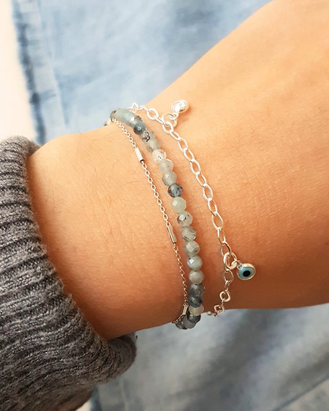 PULSEIRA PEDRAS CIANITA AZUL LAPIDADAS 3MM