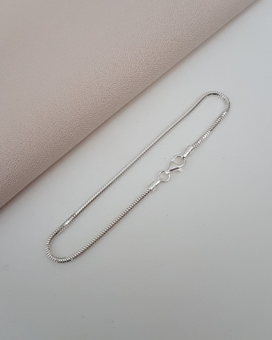 PULSEIRA RABO DE RATO FACETADA PRATA 925