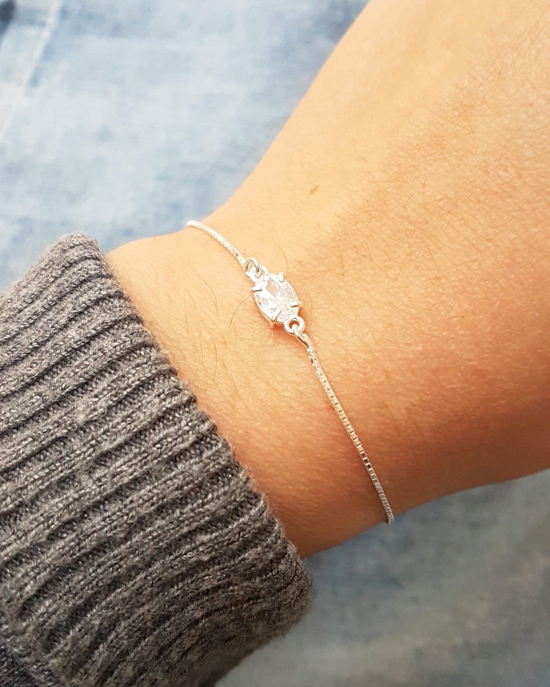 PULSEIRA ZIRCÔNIA OVAL FIXA PRATA 925