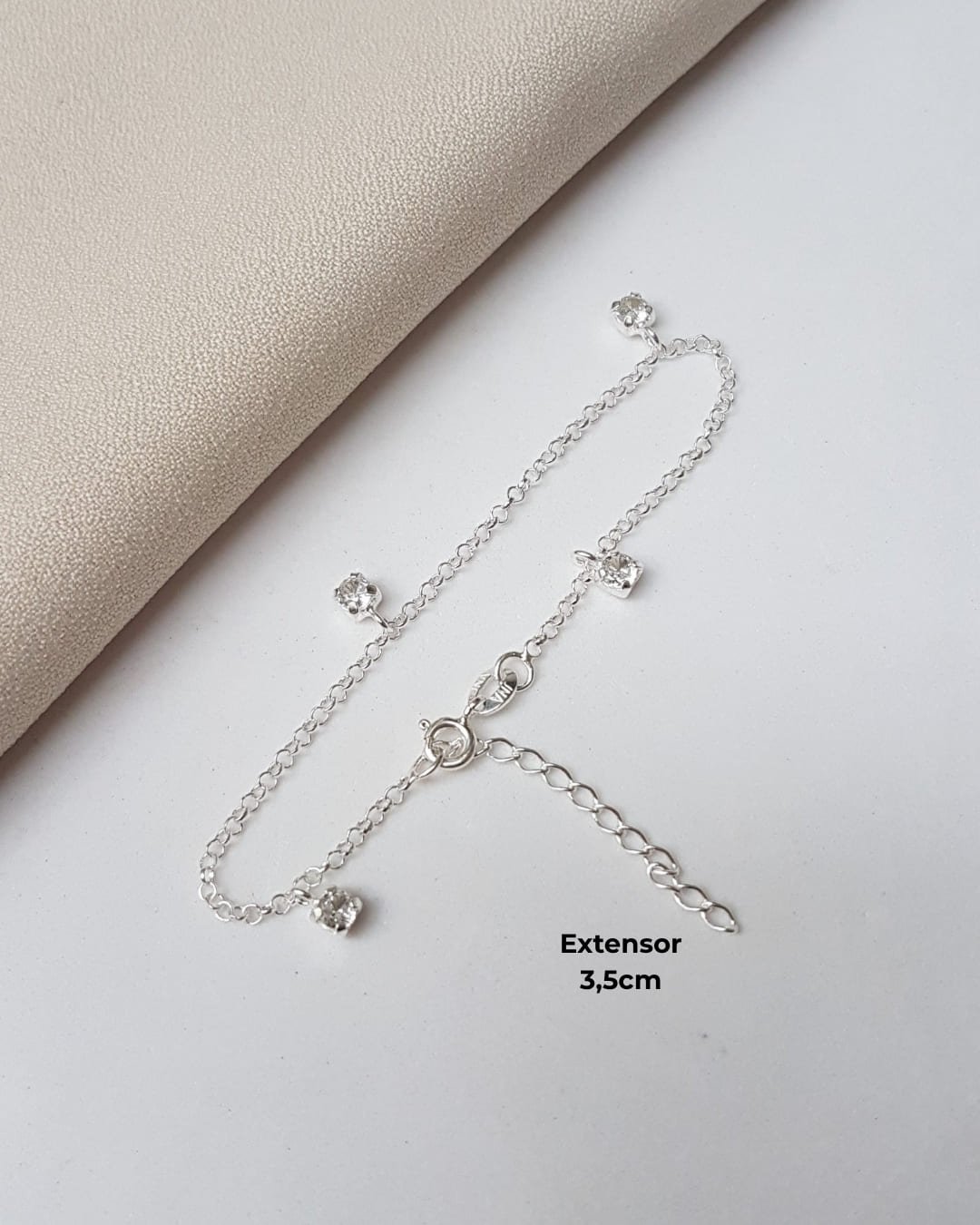 PULSEIRA ZIRCÔNIAS PENDURADAS DE PRATA 925